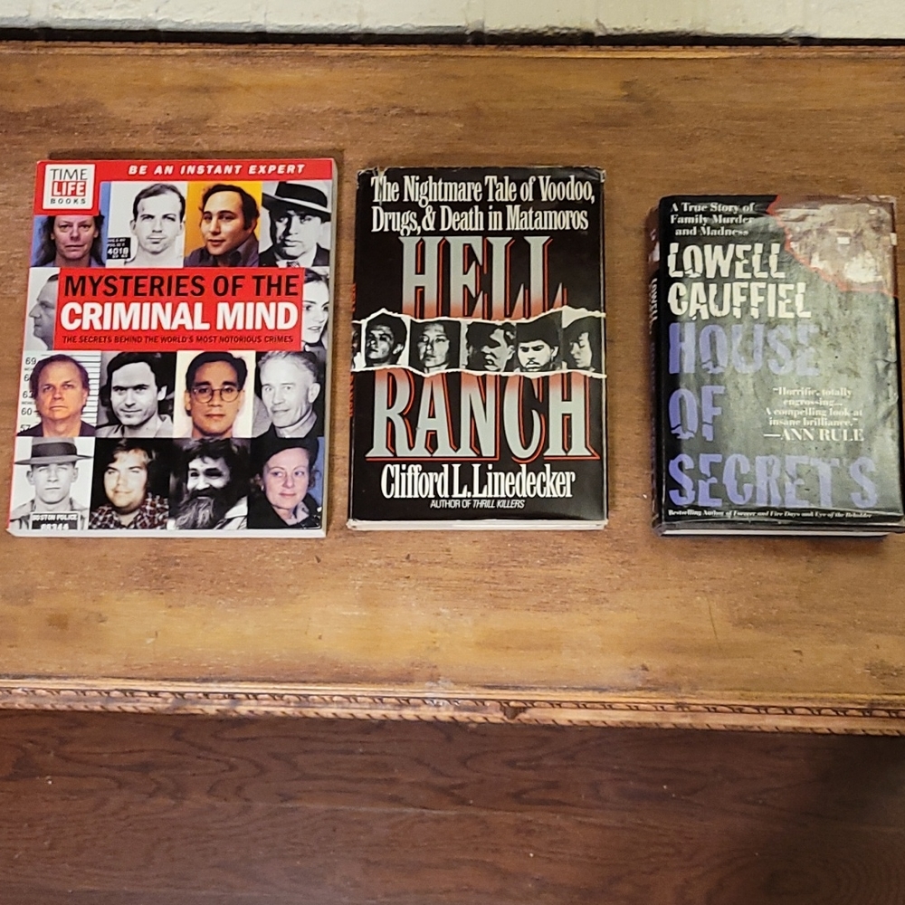 3 True Crime Books